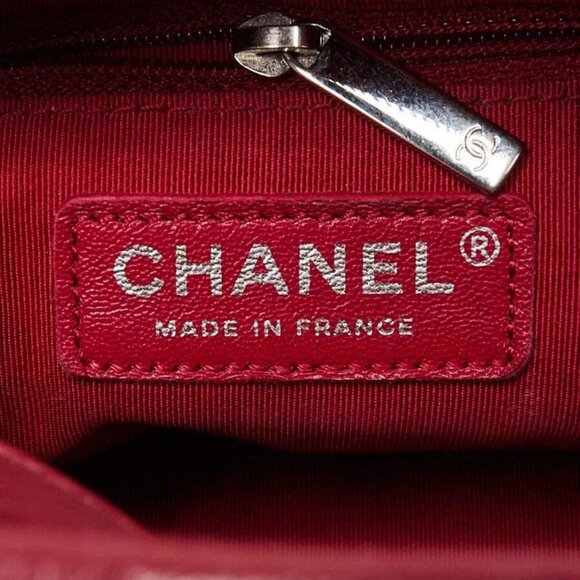 Chanel Pink Tweed and Leather Small Gabrielle Hobo Bag - Picture 8 of 10